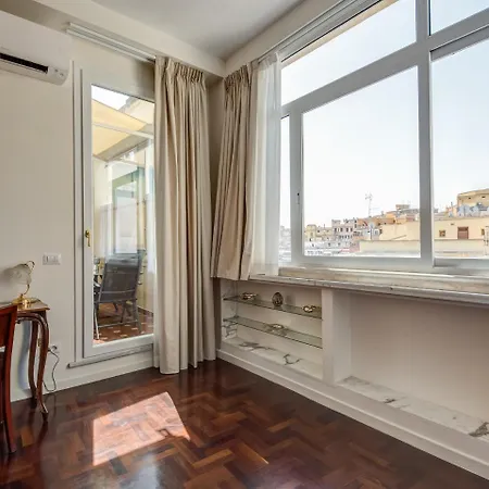 Bibi's Luxury Apartamento