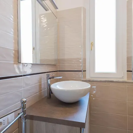 Bibi's Luxury דירה